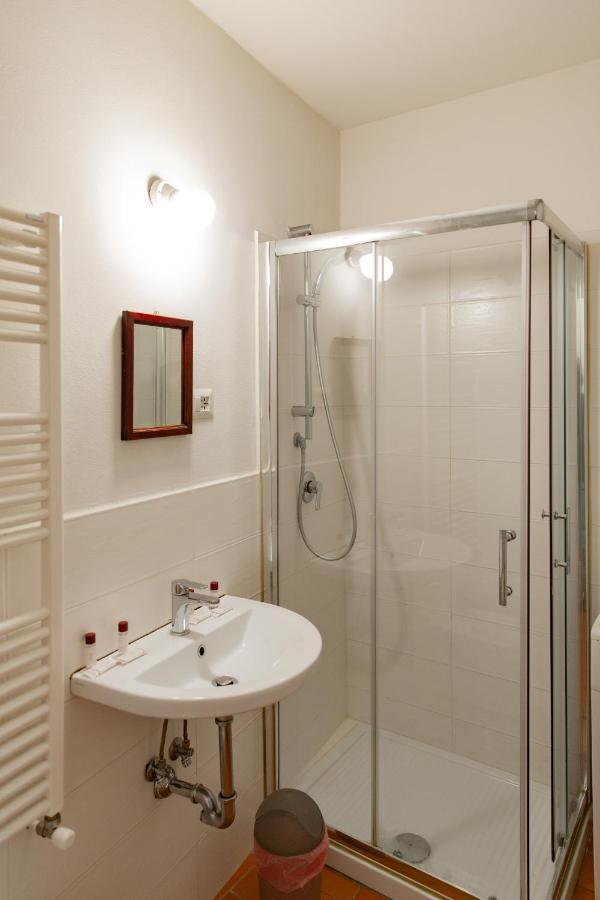 Graceful Apartment In The Heart Of Флоренція Екстер'єр фото